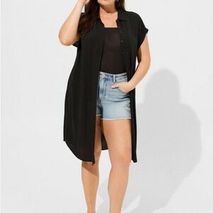 Torrid Short Sleeve Tunic Shirt Womens 0/ Large Black Loose Fit